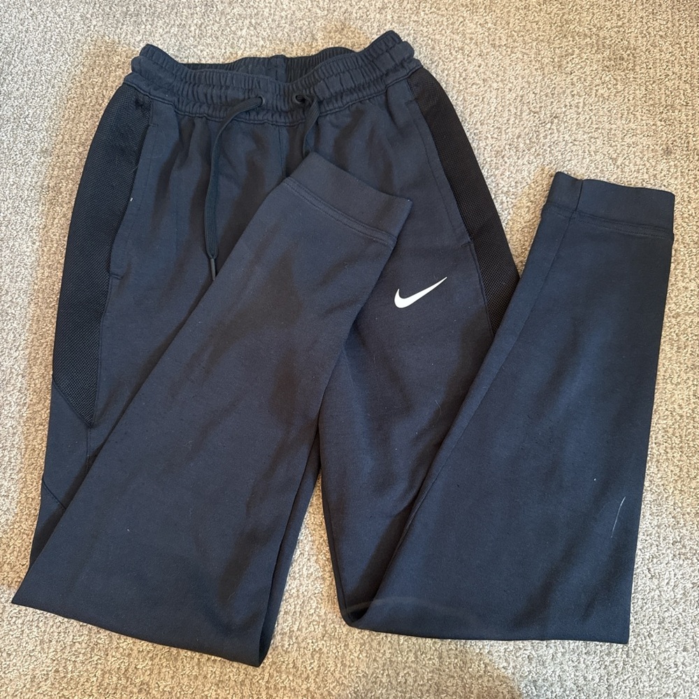 Nike Black Tapered Sweatpants with Elastic Cuffs